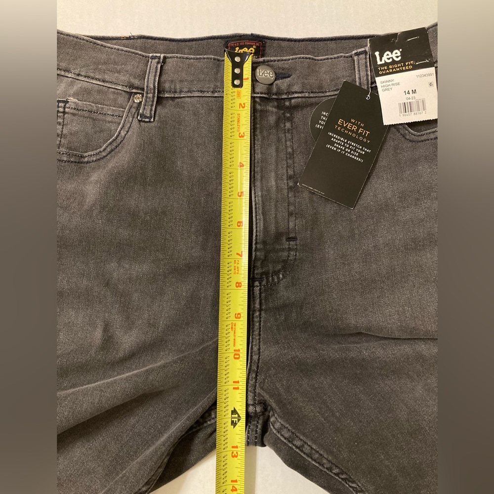 Lee | NWT Women’s Slim Skinny High Rise Gray Jeans - Picture 14 of 15